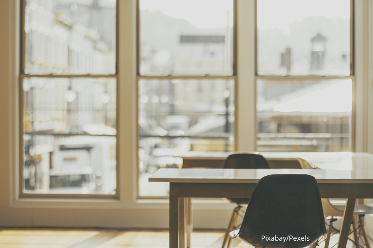 Adoption unanime de la loi « Daubié » pour accélérer la conversion de certains espaces en logements