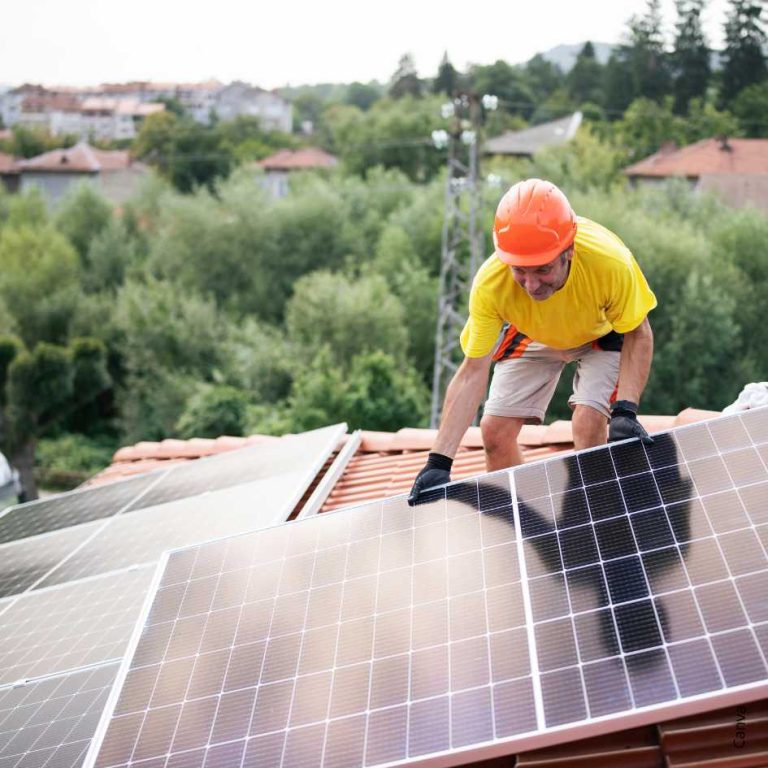 Photovoltaïque : le Sénat veut débloquer les files d’attente de raccordement
