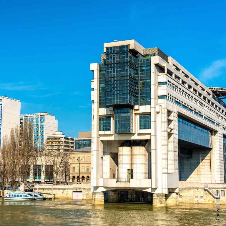 Patrimoine immobilier de l’État : la réforme définitivement adoptée